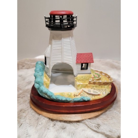 PartyLite Accents Vintage Plymouth Light Lighthouse Candle Holder